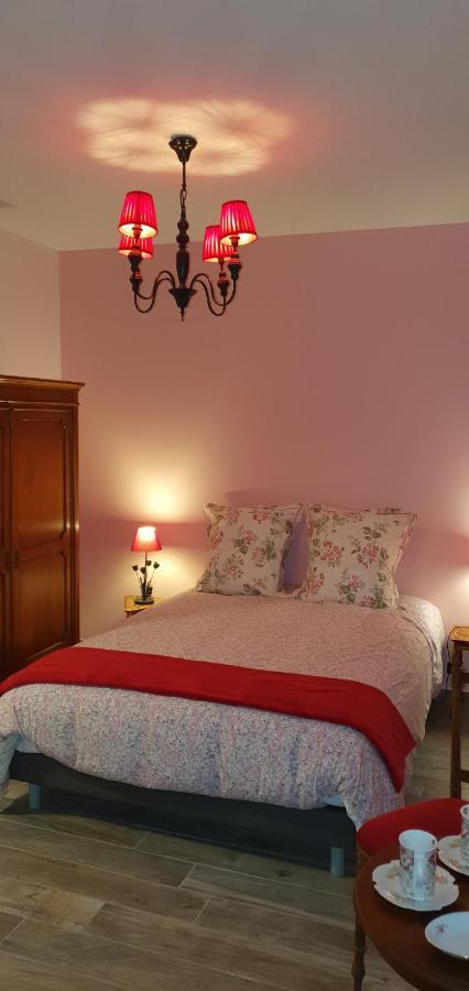 Hotel Restaurant Du Commerce Poulainville Екстериор снимка