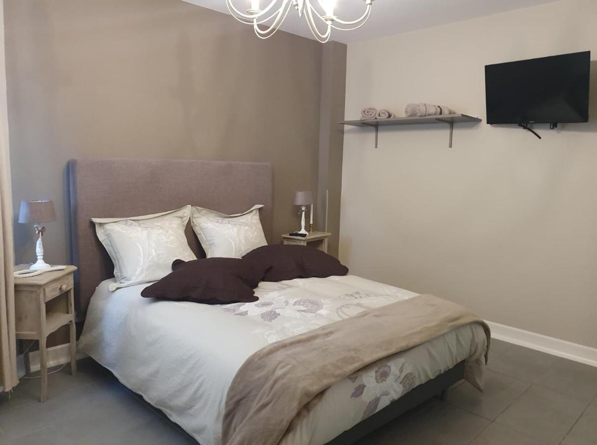 Hotel Restaurant Du Commerce Poulainville Екстериор снимка