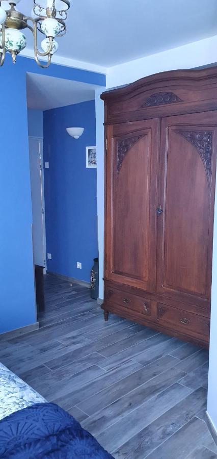 Hotel Restaurant Du Commerce Poulainville Екстериор снимка