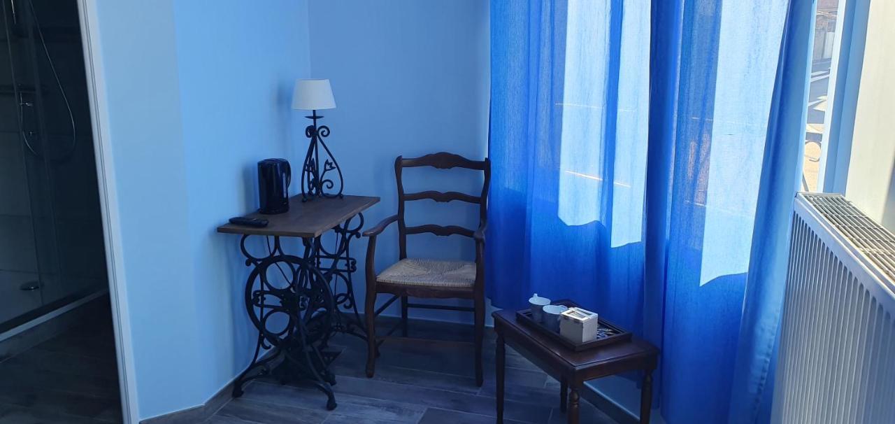 Hotel Restaurant Du Commerce Poulainville Екстериор снимка